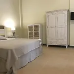 Dei Ginepri Bed & Breakfast